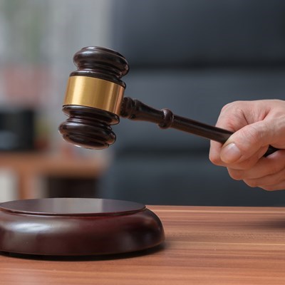 AdobeStock_119354197_WM-criminallaw.jpeg 